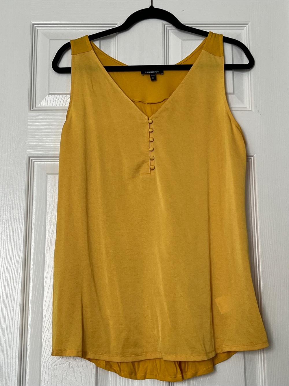 Express Yellow Sleeveless V-Neck Button-Front Tank